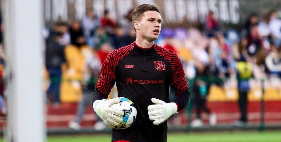 Вратарь Кривбасса Игорь Омельченко остался за границей после сборов