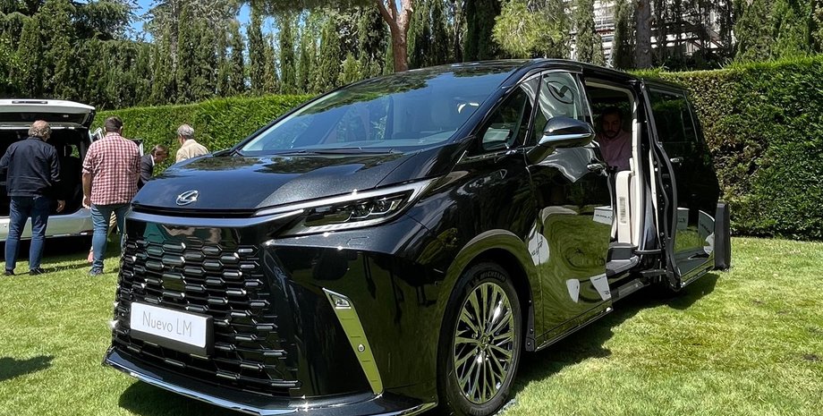 Lexus LM 2023, Lexus LM, новый Lexus LM, минивэн Lexus
