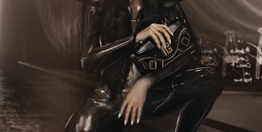 Шер, реклама