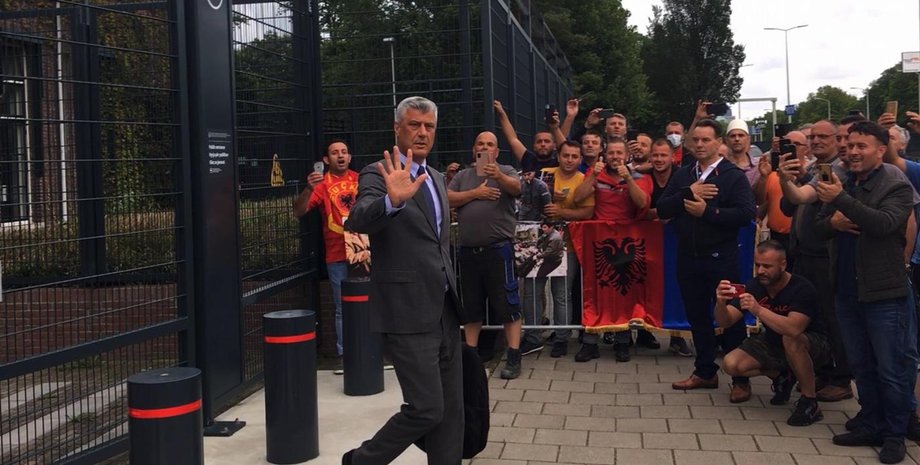 хашим тачи, гаагский трибунал, суд, обвинения, военные преступления, косово