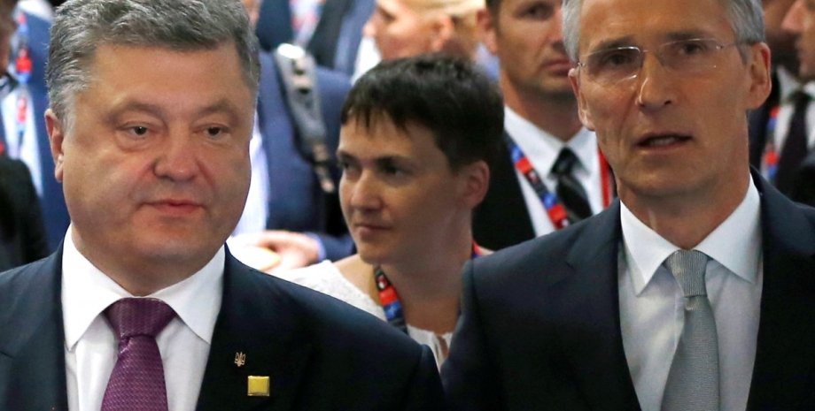 Президент Украины Петр Порошенко и генсек НАТО Йенс Столтенберг / Фото: Reuters