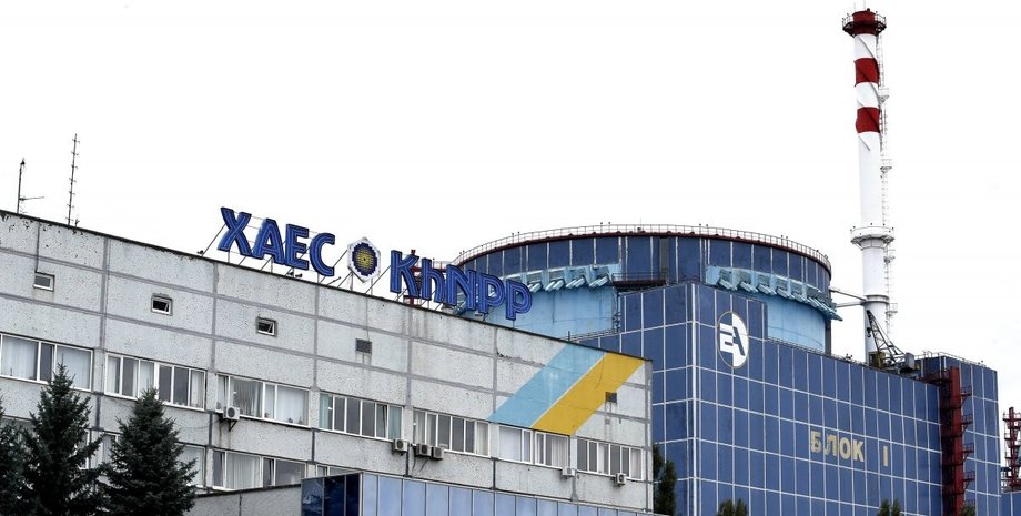 Росіяни атакували підстанції Рівненської і Хмельницької АЕС Хмельницька АЕС