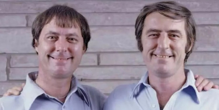 близнюки, однакові близнюки