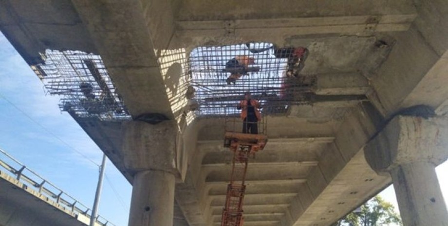 ремонт Южного моста в Киеве
