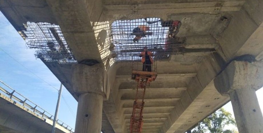 ремонт Южного моста в Киеве