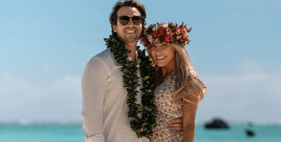 Кристал Хефнер, Джеймс Уорд