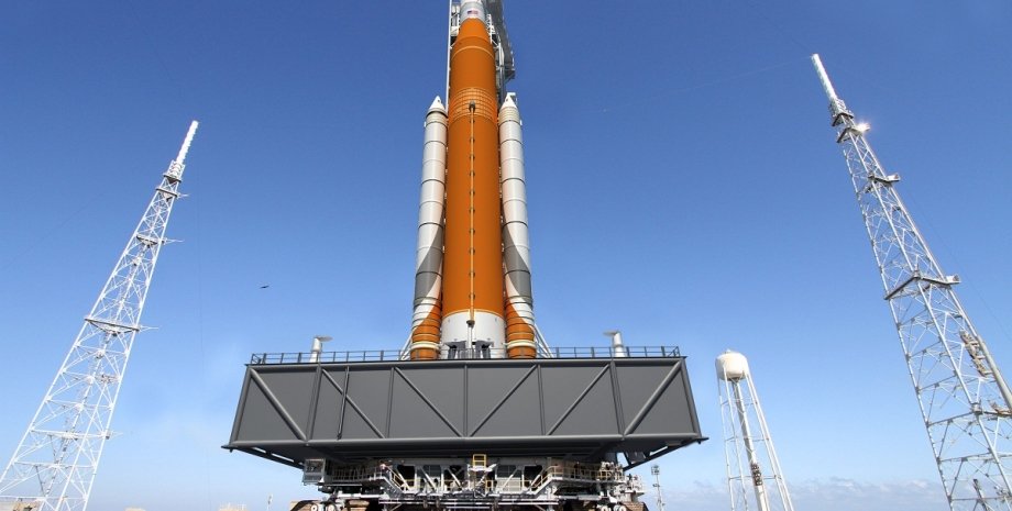 Ракета Space Launch System / Фото: NASA