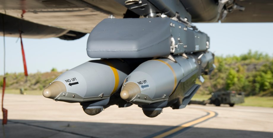 GLSDB, бомби GLSDB, снаряди GLSDB, дальнобійні бомби GLSDB