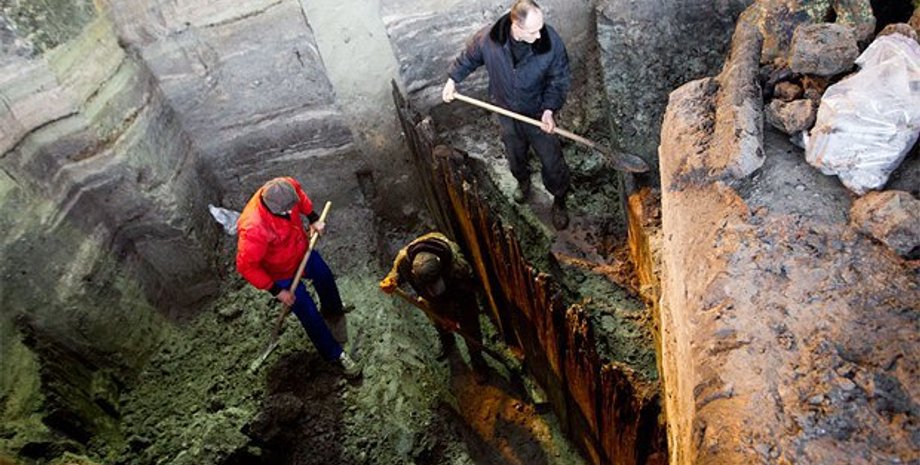 Раскопки на Почтовой площади / Фото: facebook Виталия Кличко