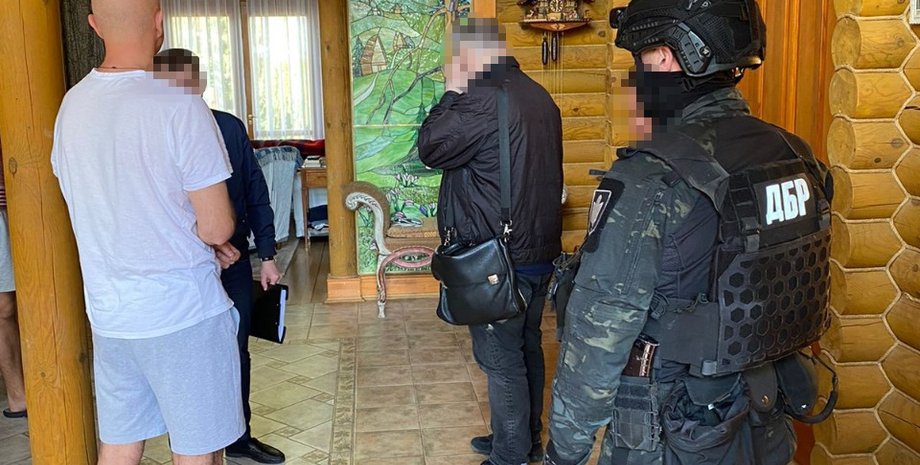 дбр, дбр обшук, дбр медведчук, дбр обшук, дбр обшук, обшуки в медведчука, обшуки в козака