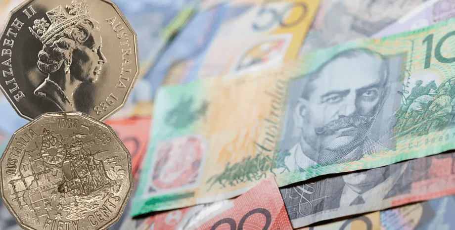 Редкая монета, 50-центов, продали на аукционе, монеты, деньги, отпечатали с ошибкой, юбилейная монета, британские корабли