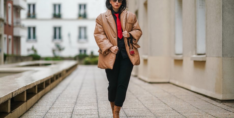 кожаный пуховик, модный пуховик, тренды сезона, тренды зимы 2021, пуховик на зиму, модные тренды