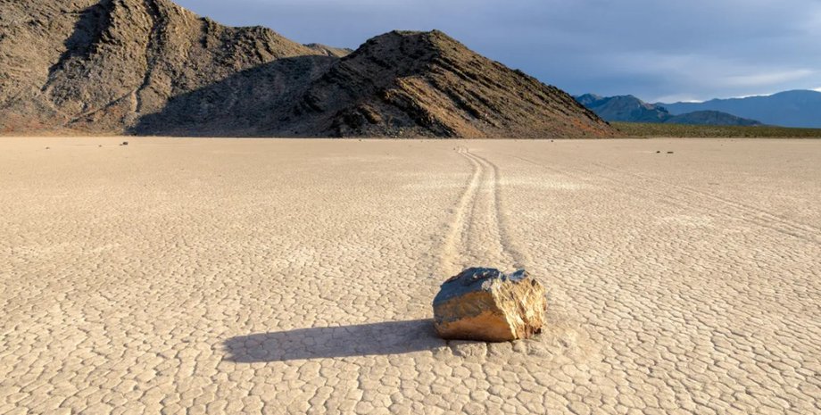 камінь, долина смерті, ширяючий камінь