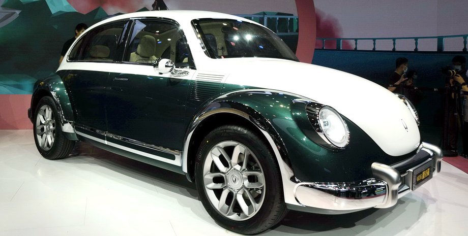 ORA Punk Cat впервые представили на автосалоне в Шанхае