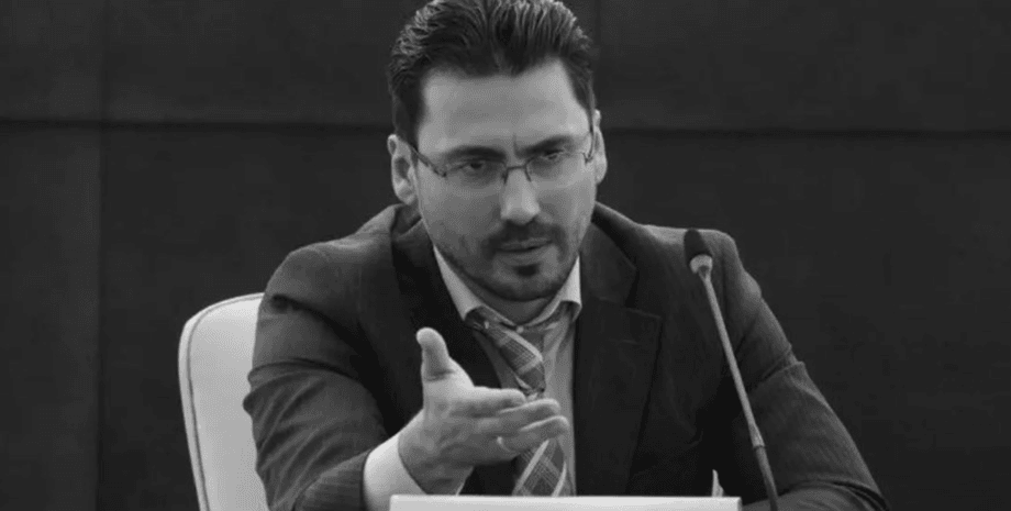 Максим Овчинников