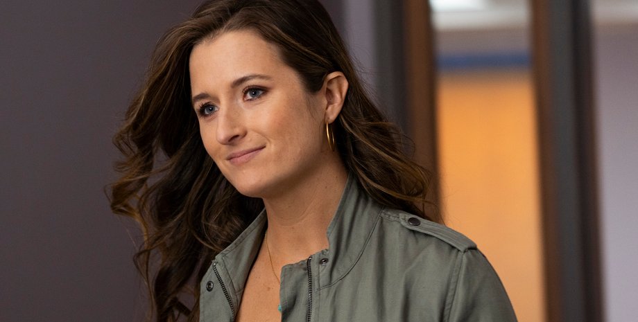 актриса Грейс  Гаммер