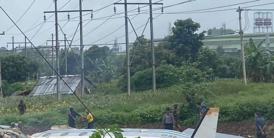 самолет разбился, мьянма, погибшие