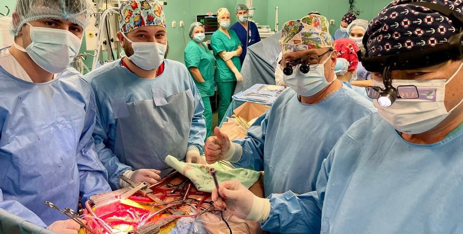 хирурги, операция