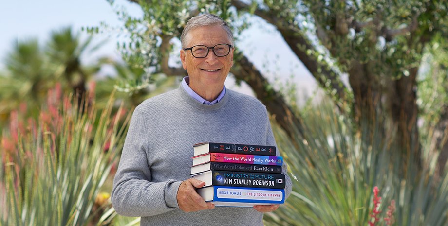 Билл Гейтс посоветовал 5 книг на зимние праздники