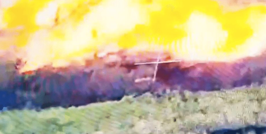 Прицільний постріл по танку РФ