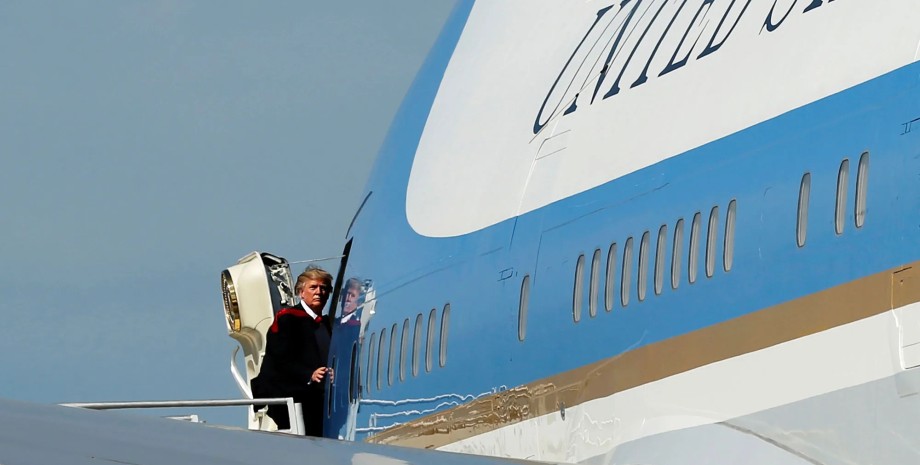 Літак Трампа — модернізація Air Force One коштуватиме мільярди доларів