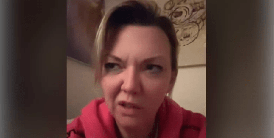 Дочь перешила свою школьную форму до неузнаваемости, что она сделала, креативные идеи, интересные решения, приколы