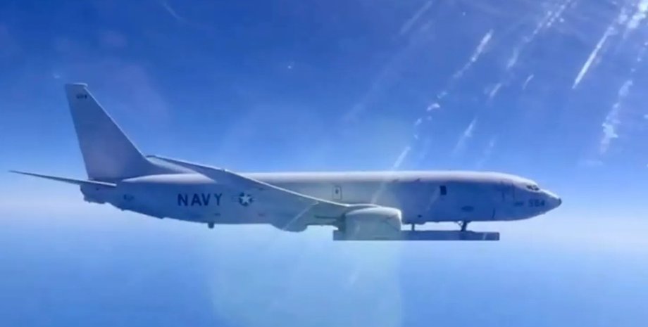 самолет P-8A Poseidon