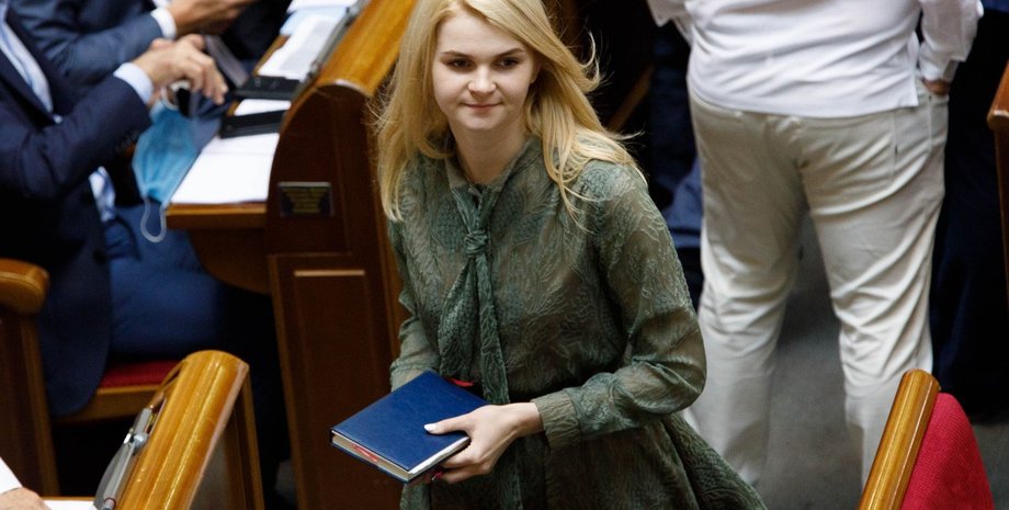 Анна Колесник, депутат Анна Колесник, народный депутат Колесник