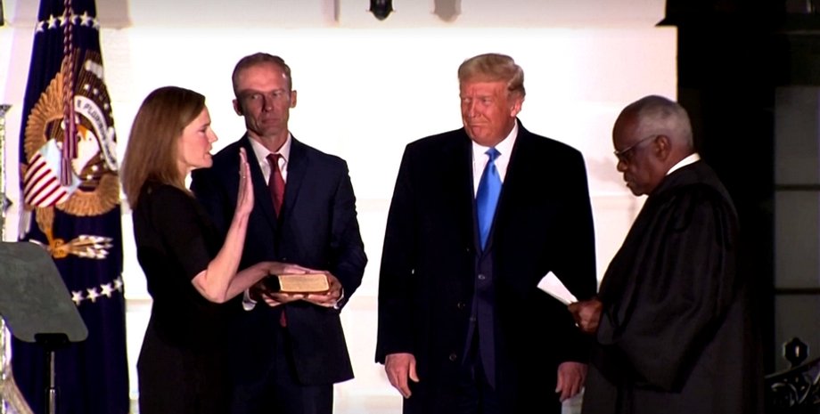 Скриншот: YouTube / Whitehouse