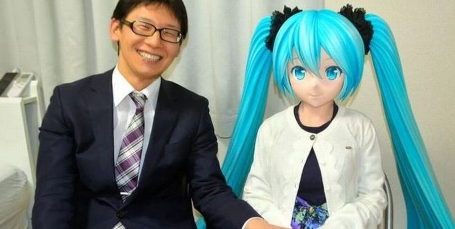 Женился на кукле, кукла, Хатсуне Мику, виртуальная певица