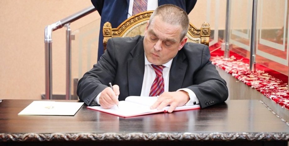 посол румынии драгос тигау