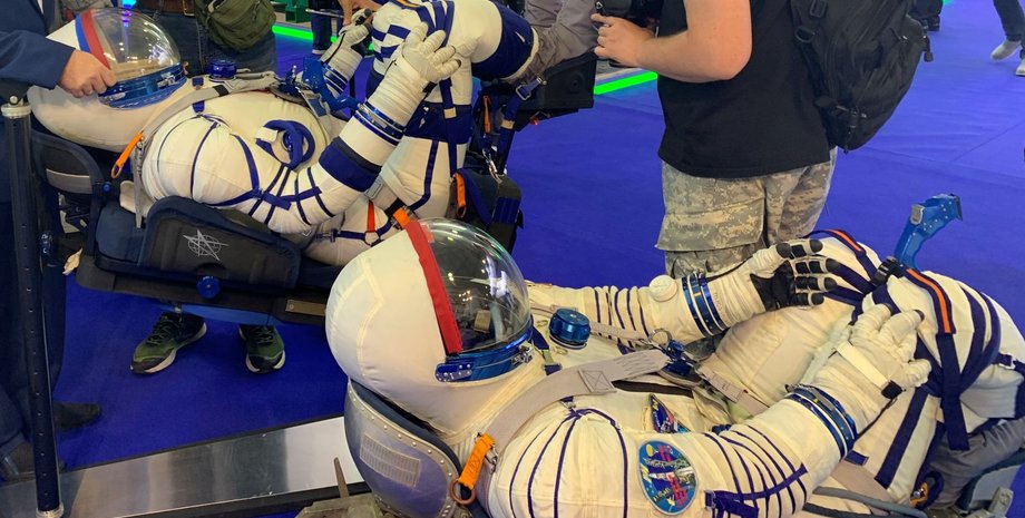 АО "НПП "Звезда"