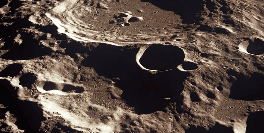 поверхность луны