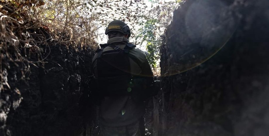 военные, левый берег Днепр,