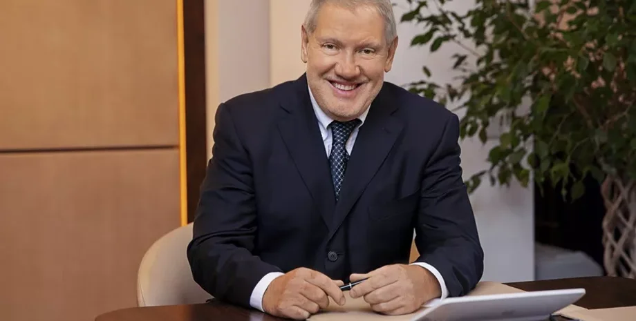 Арест имущества в Украине бывшего депутата Госдумы