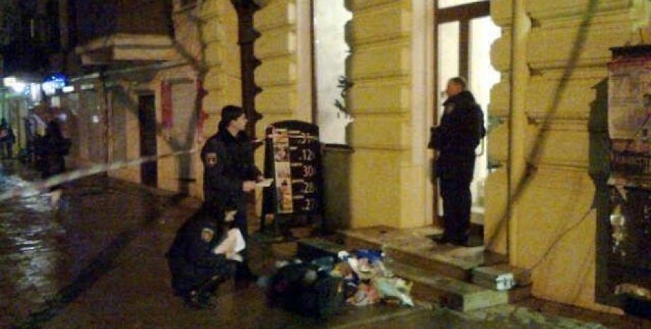 На месте взрыва в Одессе 17 января / Фото: Facebook, Юрий Гладкий