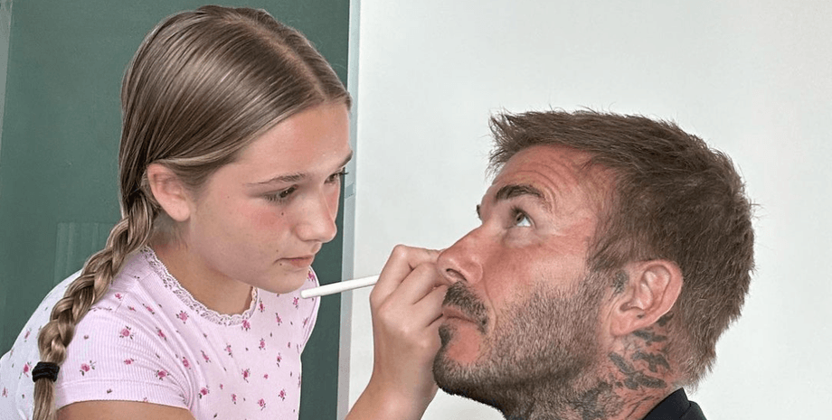 Дэвид Бекхэм, дочь Дэвида и Виктории Бекхэм, Харпер Бекхэм, макияж, семья Бекхэм