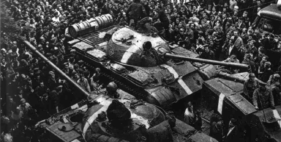 Вторжение танков СССР в Прагу / Фото: Twitter
