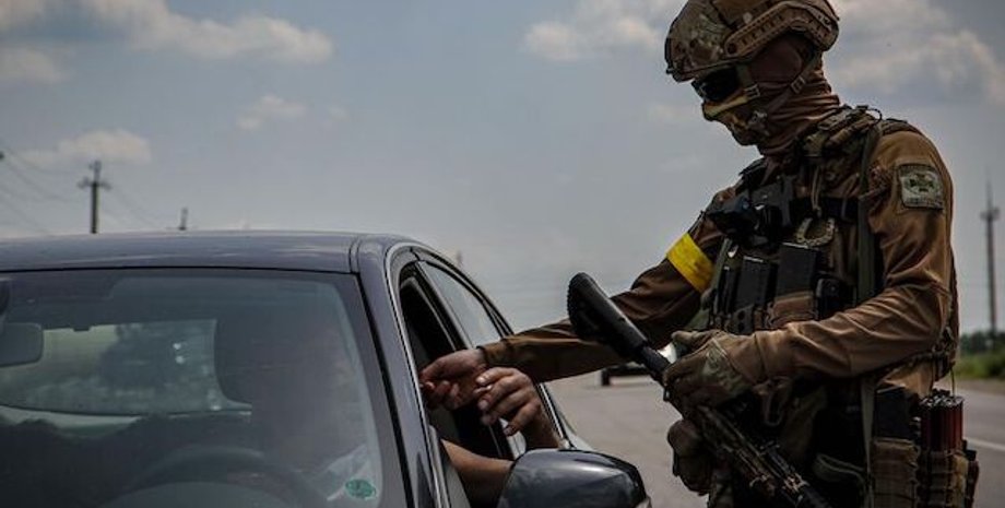 выезд, ГПСУ, пограничник, КПП, контроль на границе, выезд за границу, граница Украина