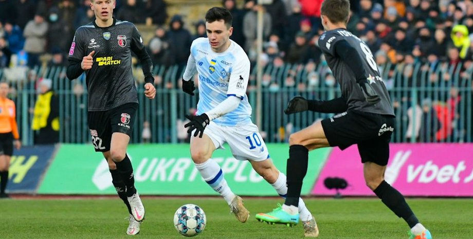 Николай Шапаренко в матче УПЛ.