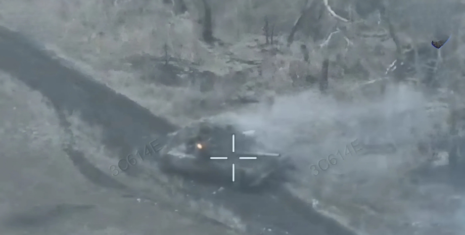 The Ukrainian military spent up to a dozen FPV-oules to reflect the attack of th...