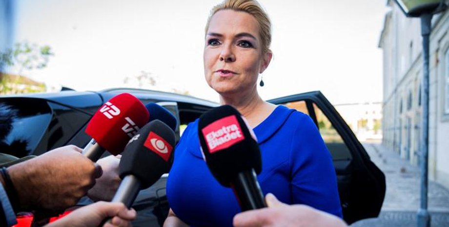 Ингер Стейберг, министр