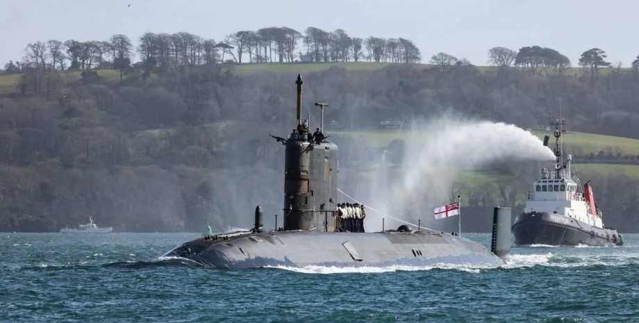 Британський підводний човен класу Virginia
