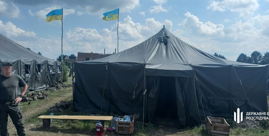 Намети ЗСУ, фото