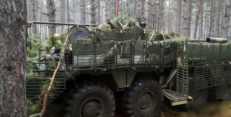 БТР-82АТ десь у Луганській області