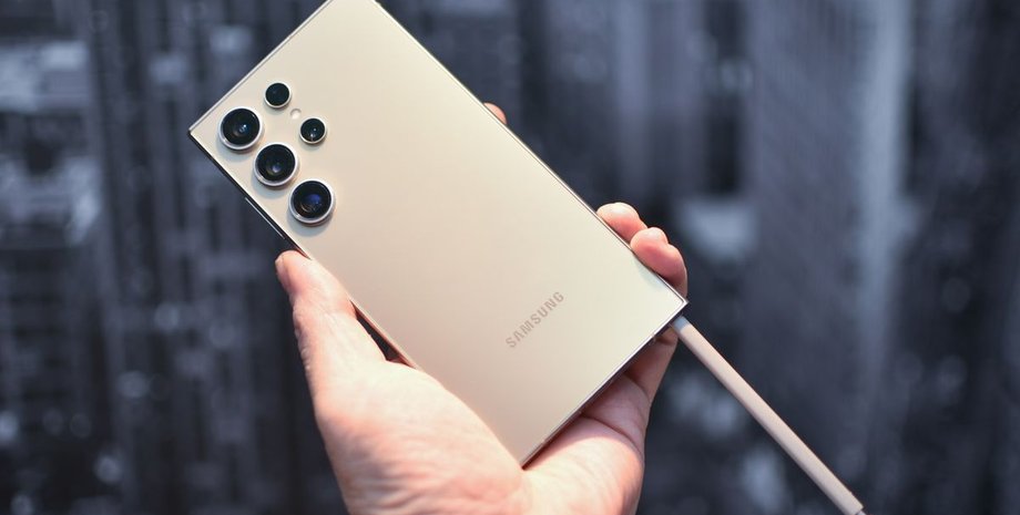 смартфон Samsung Galaxy S25 Ultra