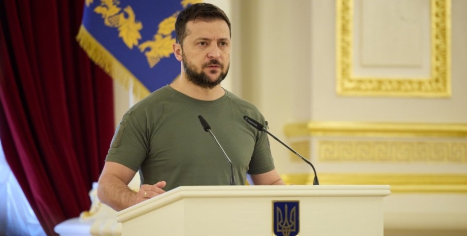 Nach Angaben des ukrainischen Führers muss Moskau seine Truppen wegnehmen, um de...