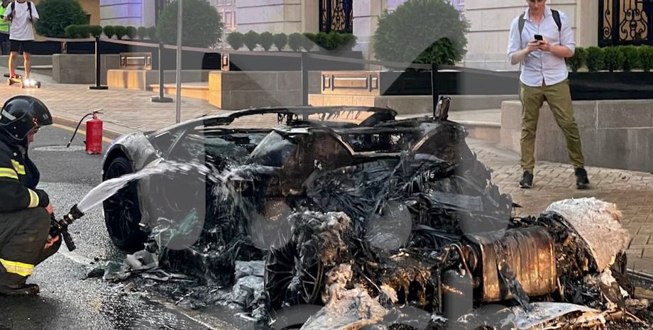 пожар, Москва, автомобиль, Lamborghini