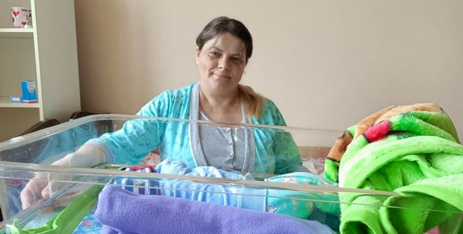 роженица чернигов, женщина родила младенца 5 кг