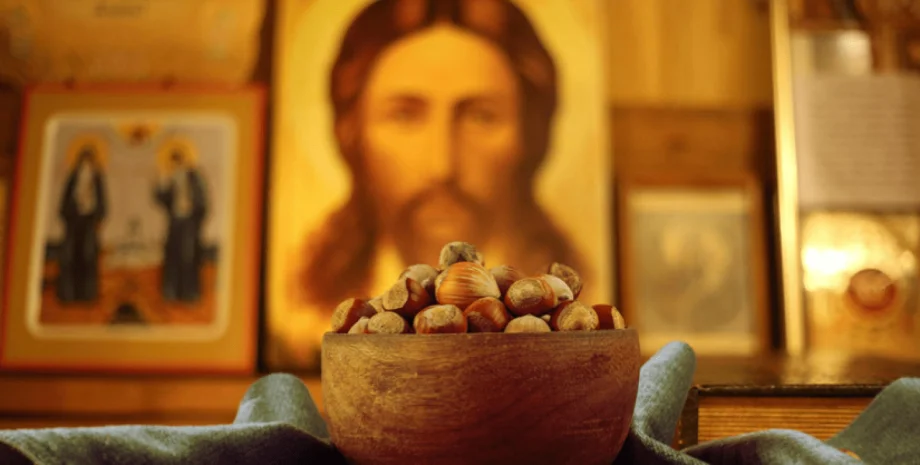 Ореховый Спас 16 августа 2024